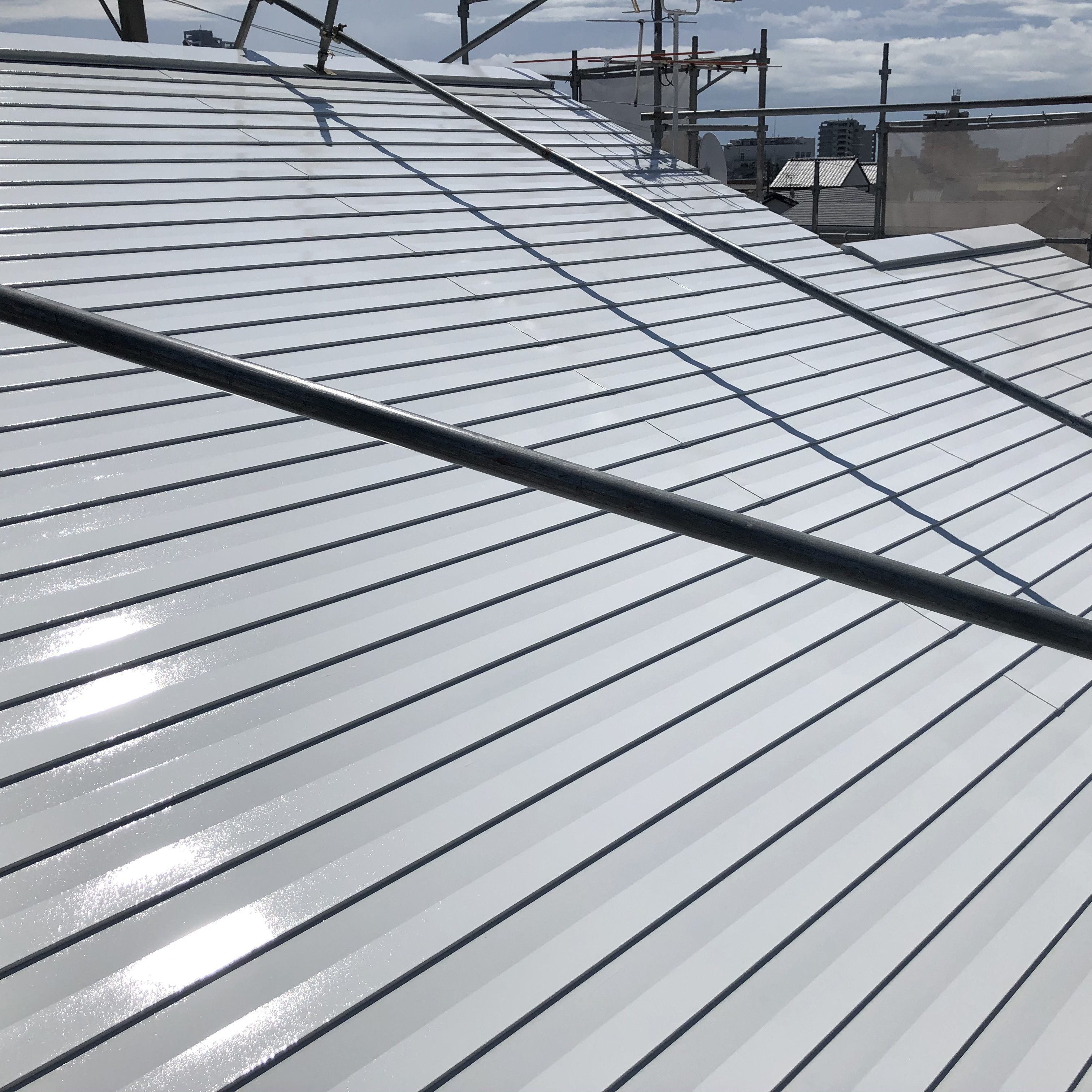 屋根遮熱塗装完了